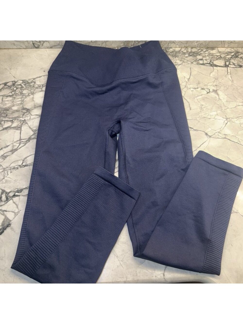 Offline By Aerie Women’s Medium Navy Blue Athletic Seamless Leggings - Picture 1 of 3